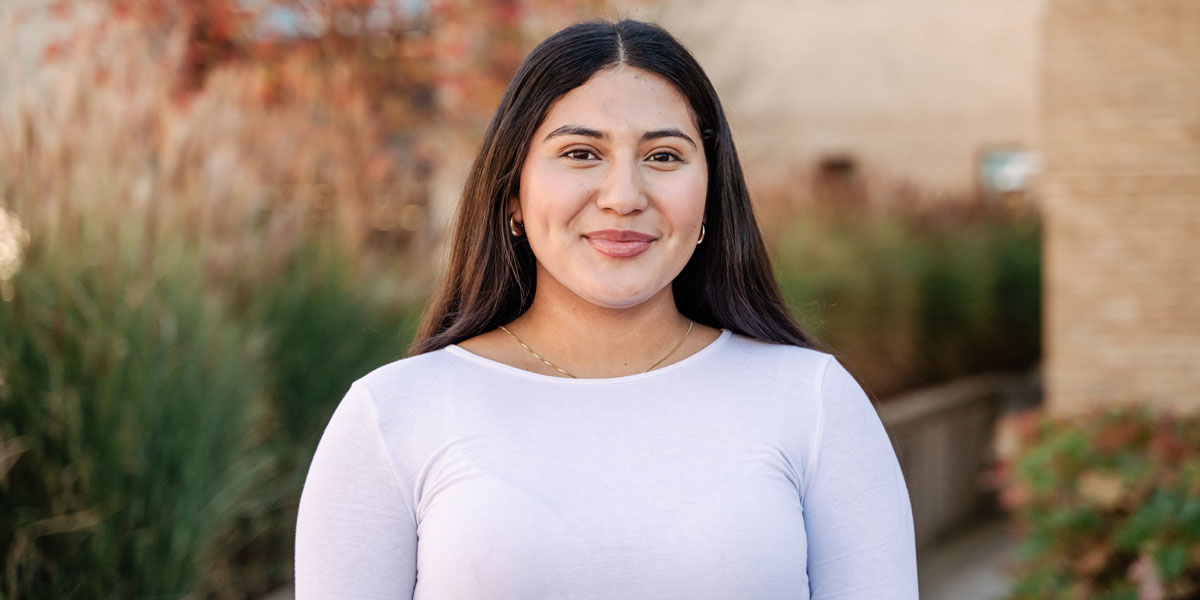 Headshot of AACC student, Darian Moya-Perez.